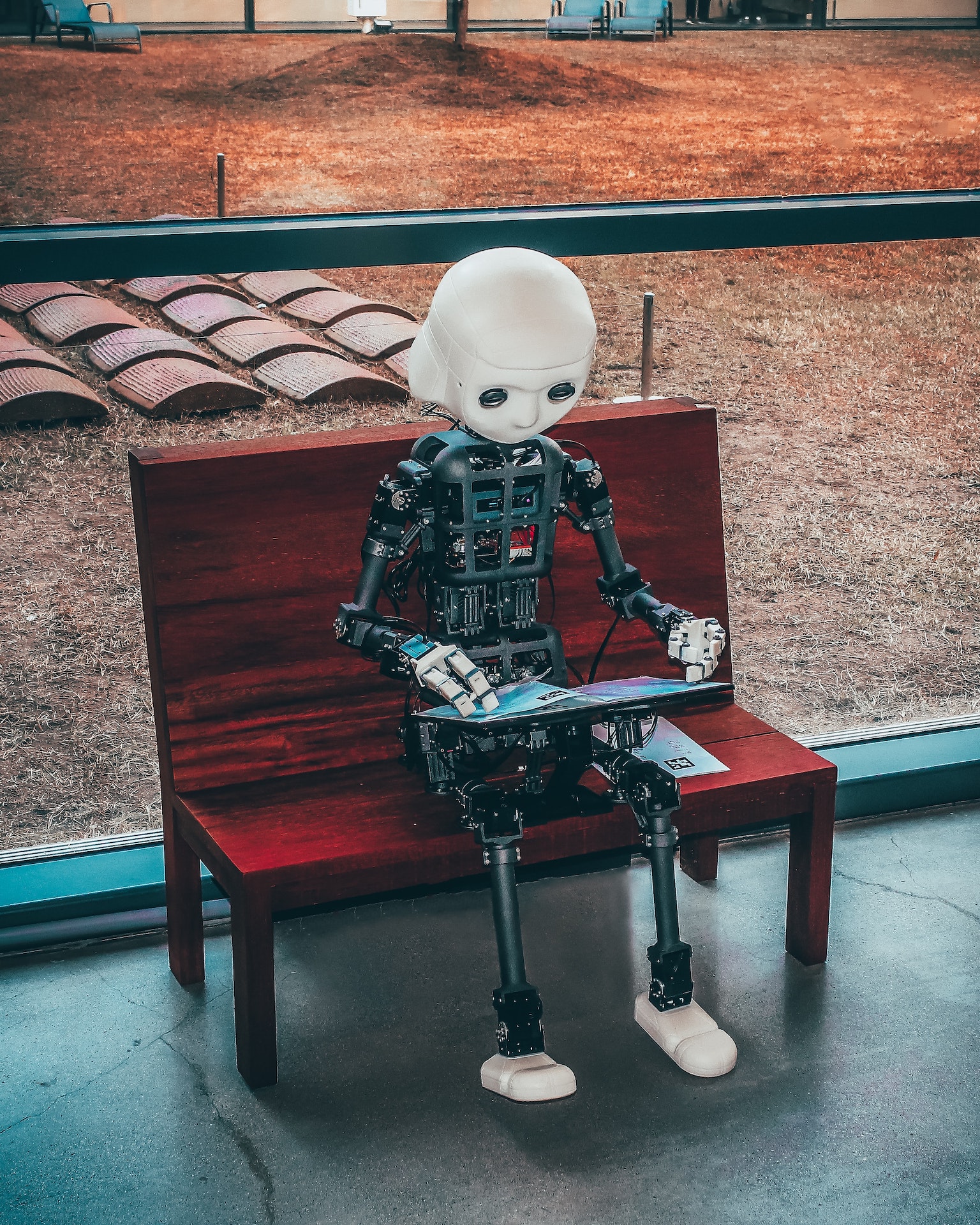 How Artificial Intelligence (AI) Can Help, or Hurt, Your Writing by @BadRedheadMedia #AI #ArtificialIntelligence #writing